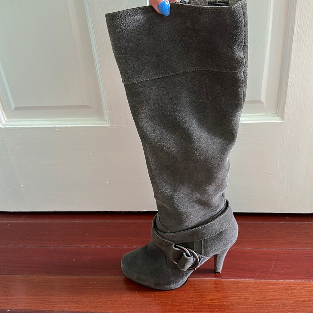Steve Madden grey heeled boots size 7
